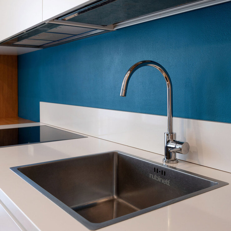 Rubinett, Tarja Sencilla de Submontar - Negra