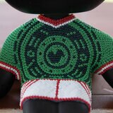 Estudio Floga, Robert Mundialista Maceta en forma de Mezcalero con arte Huichol