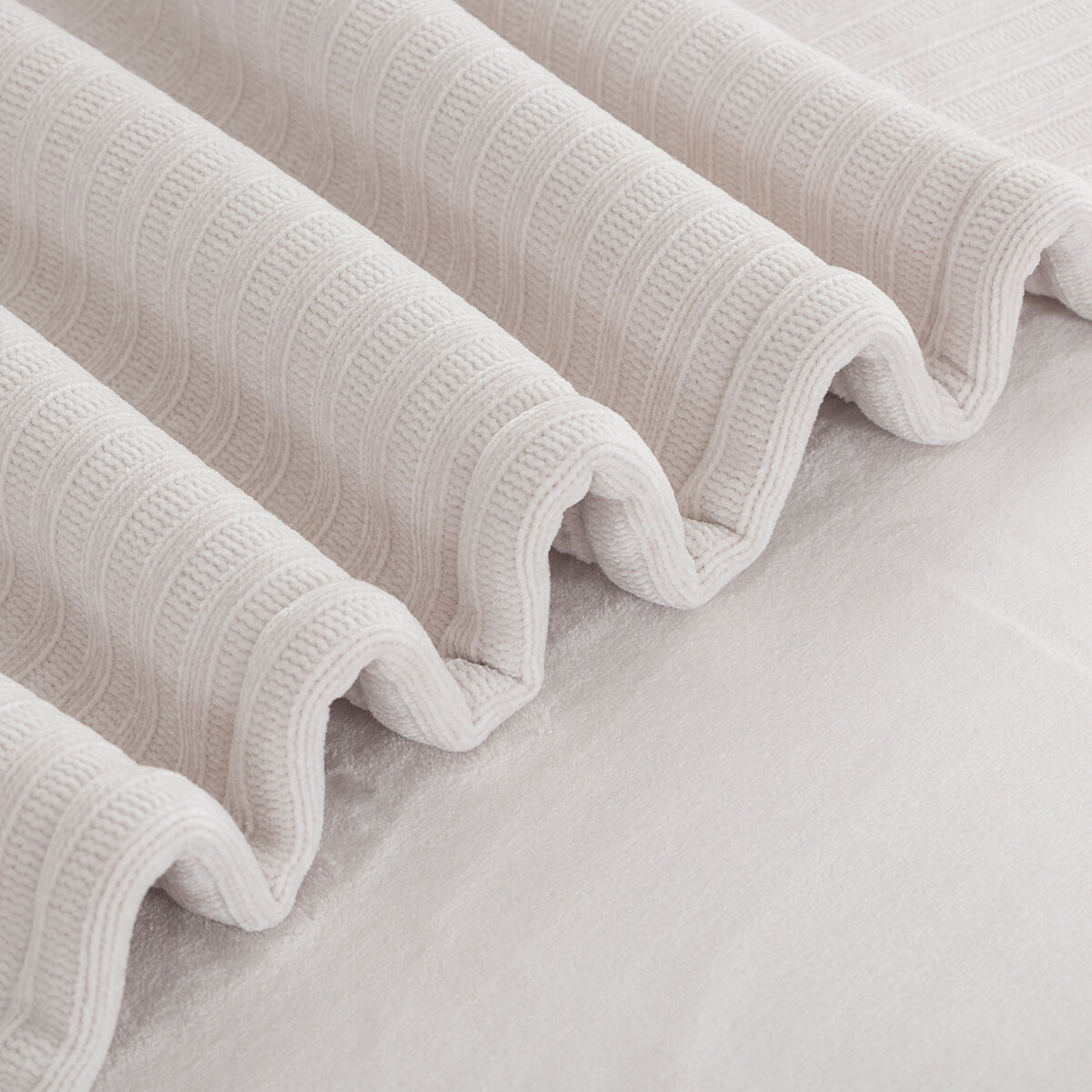 Berkshire, Frazada de Chenilla, Modelo Ash