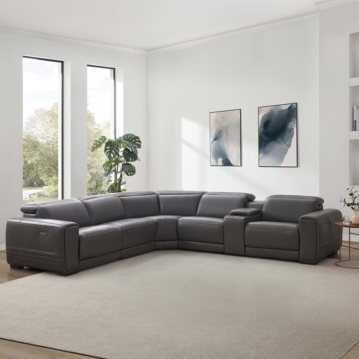 Aiden & Ivy, Karson, Sofá Seccional Reclinable de Piel con Sistema Eléctrico Aiden & Ivy, Karson, Sofá Seccional Reclinable de Piel con Sistema Eléctrico
