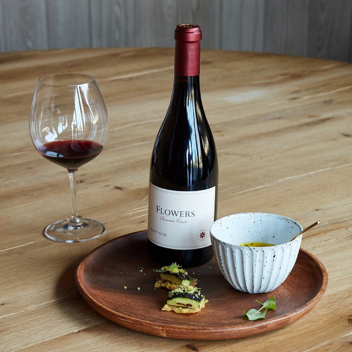 Vino Tinto Flowers Pinot Noir 750 ml Vino Tinto Flowers Pinot Noir 750 ml