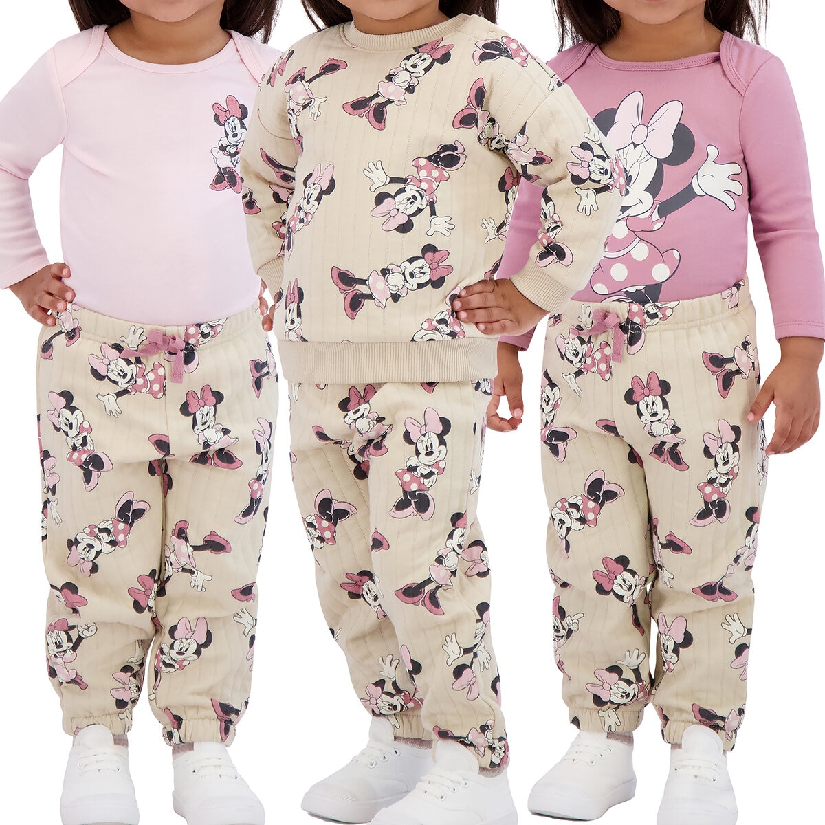 Disney Baby Conjunto de 4 Piezas para Bebés Varias Tallas y Colores Disney Baby Conjunto de 4 Piezas para Bebés Varias Tallas y Colores