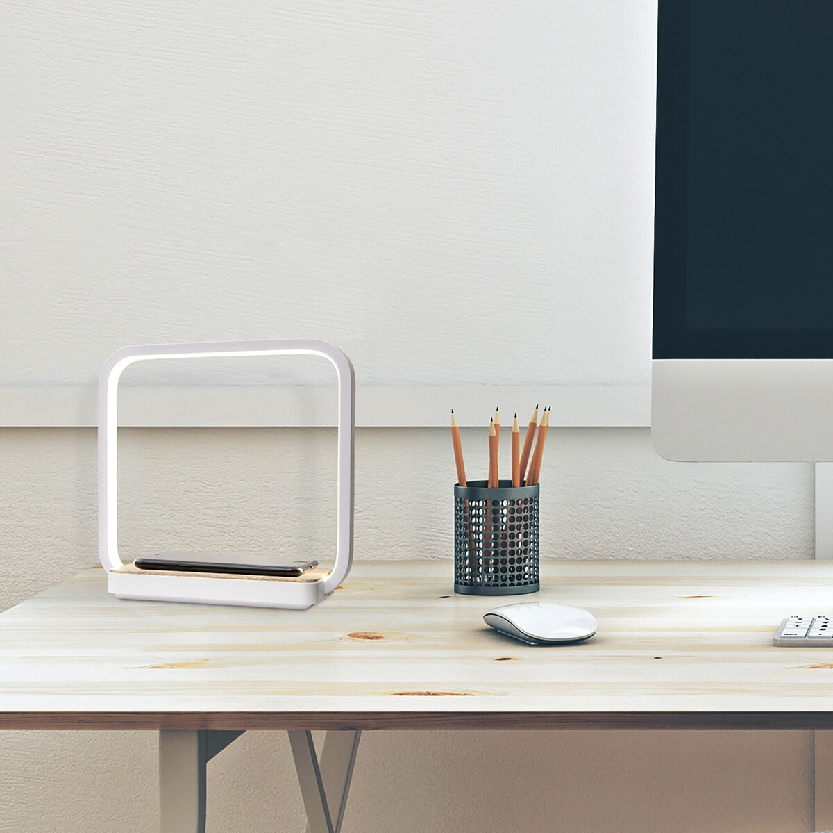 Sheffield Home Lámpara LED con Carga Inalámbrica