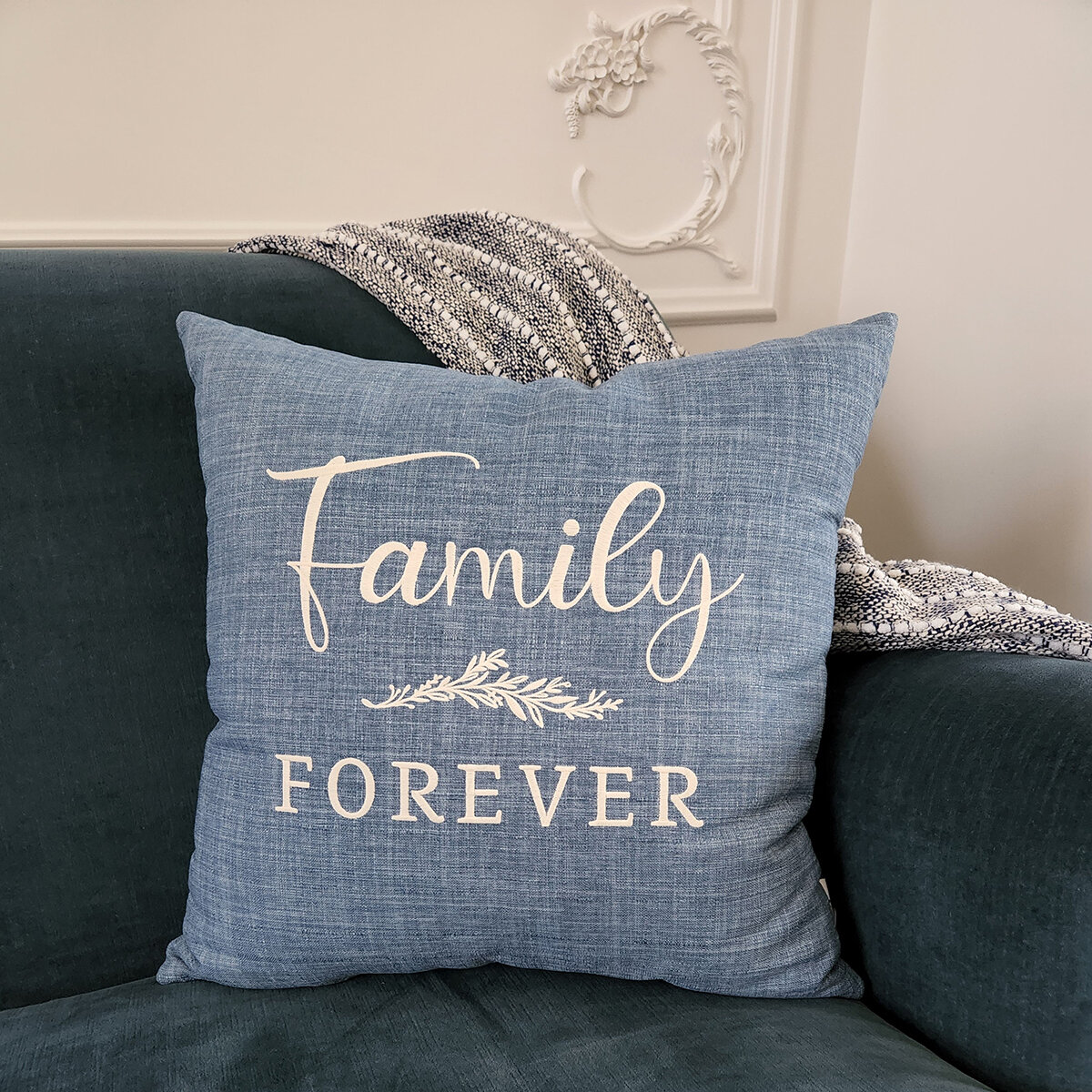 StudioChic Cojín Decorativo, Family