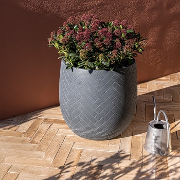 Over & Back, Tribes Maceta de Fibra de Arcilla Gris