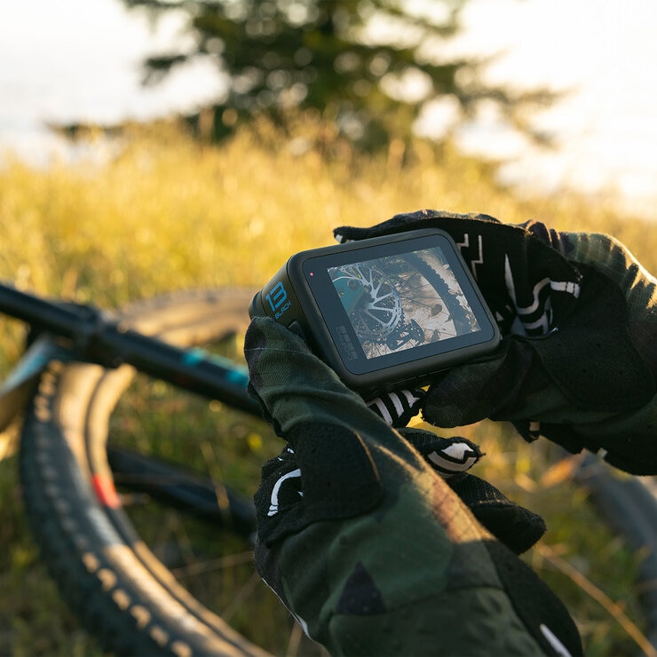 GoPro Hero 13 Bundle Cámara de Acción + Accesorios