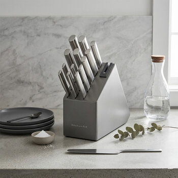 KitchenAid Juego de Cuchillos Forjados de 14 piezas con Bloque de Acero y Afilador Integrado KitchenAid Juego de Cuchillos Forjados de 14 piezas con Bloque de Acero y Afilador Integrado