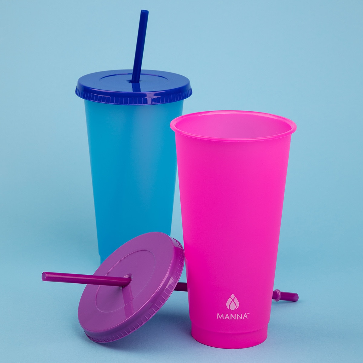 Manna, Juego de 12 piezas de Vasos con Tapa y Popotes Reusables