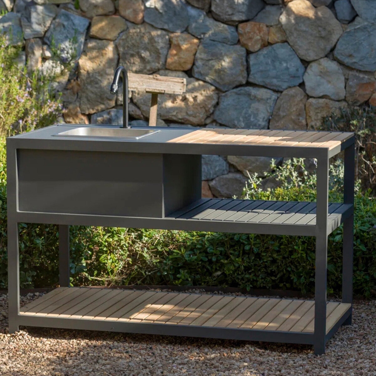 Midtown Concept, Amber Cocina Exterior de Aluminio y Madera de Teca Midtown Concept, Amber Cocina Exterior de Aluminio y Madera de Teca
