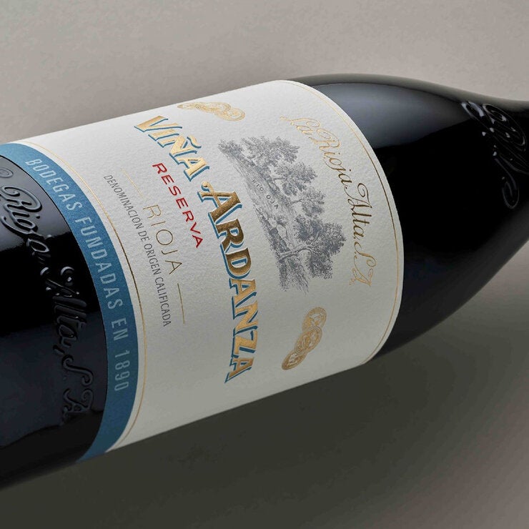 Vino Tinto Viña Ardanza Reserva 750 ml Vino Tinto Viña Ardanza Reserva 750 ml