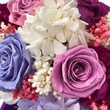 Mina'an Flor Eterna, Bouquet Mix Morado, Caja Blanca, Duración 6 Meses