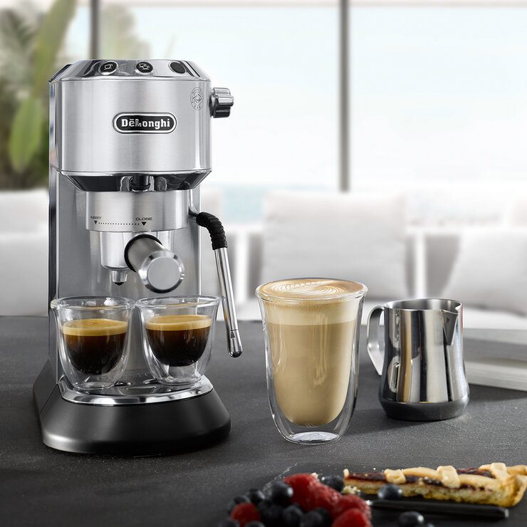 De'Longhi Dedica Arte, Cafetera Espresso + Barista Kit