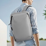 Mark Ryden, Mochila Versátil, Repelente al Agua, Color Gris Oxford