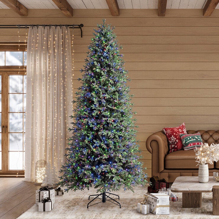 Árbol de Navidad Pre-Iluminado 2.7m con 2,200 Luces Radiant Micro LED