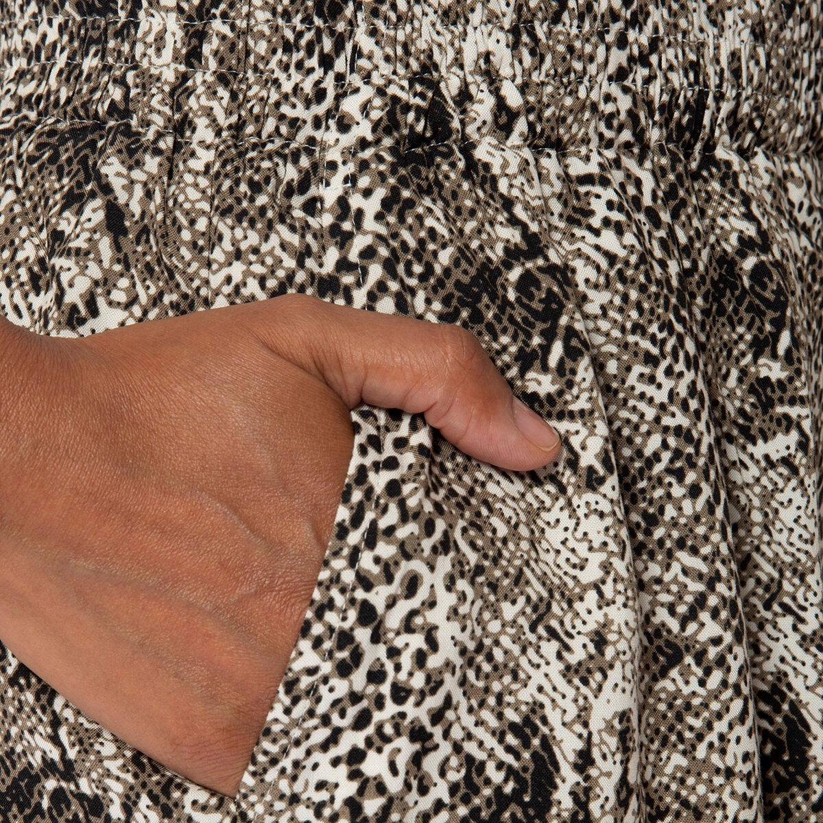 Mario Serrani Italy Shorts para Dama Café Grande