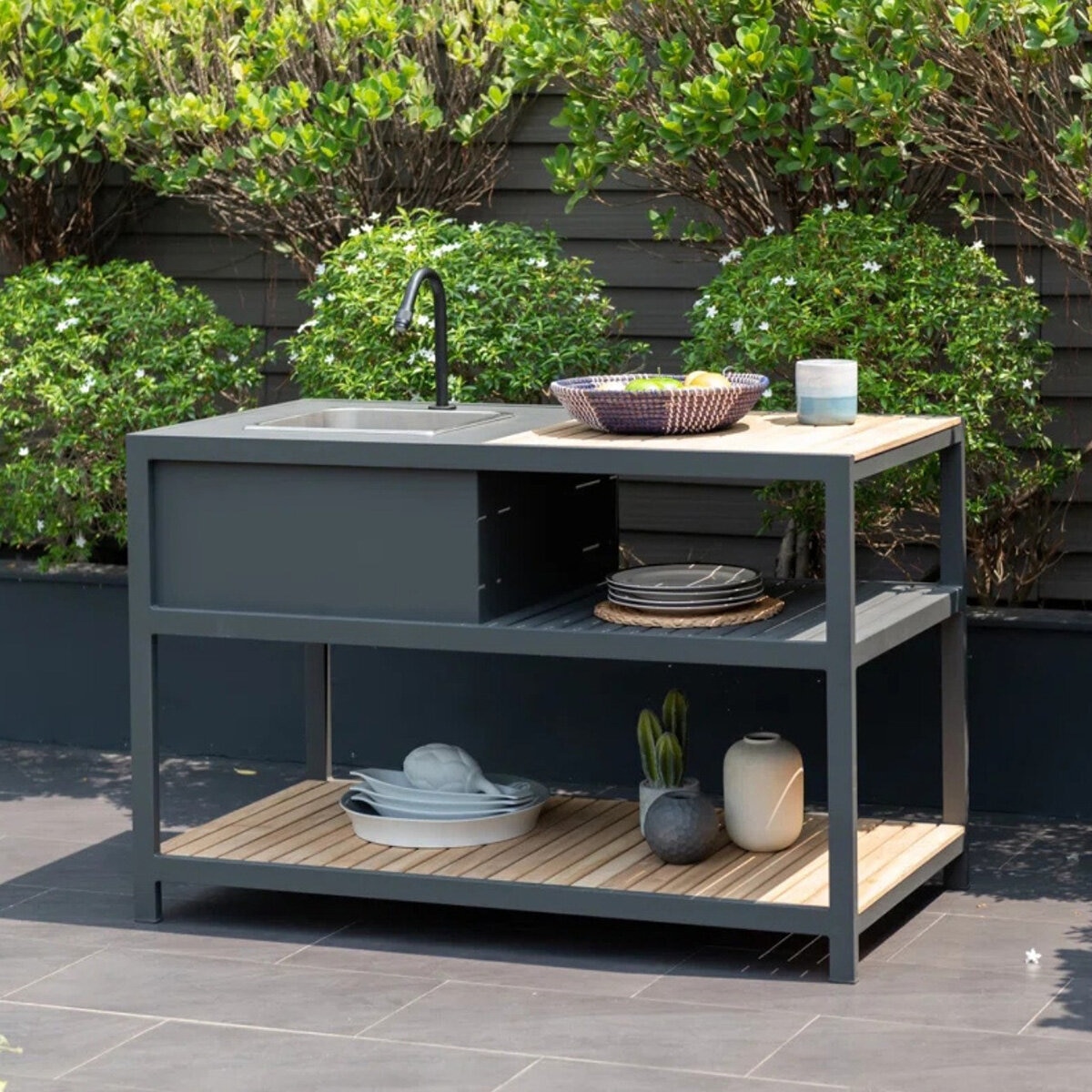 Midtown Concept, Amber Cocina Exterior de Aluminio y Madera de Teca Midtown Concept, Amber Cocina Exterior de Aluminio y Madera de Teca