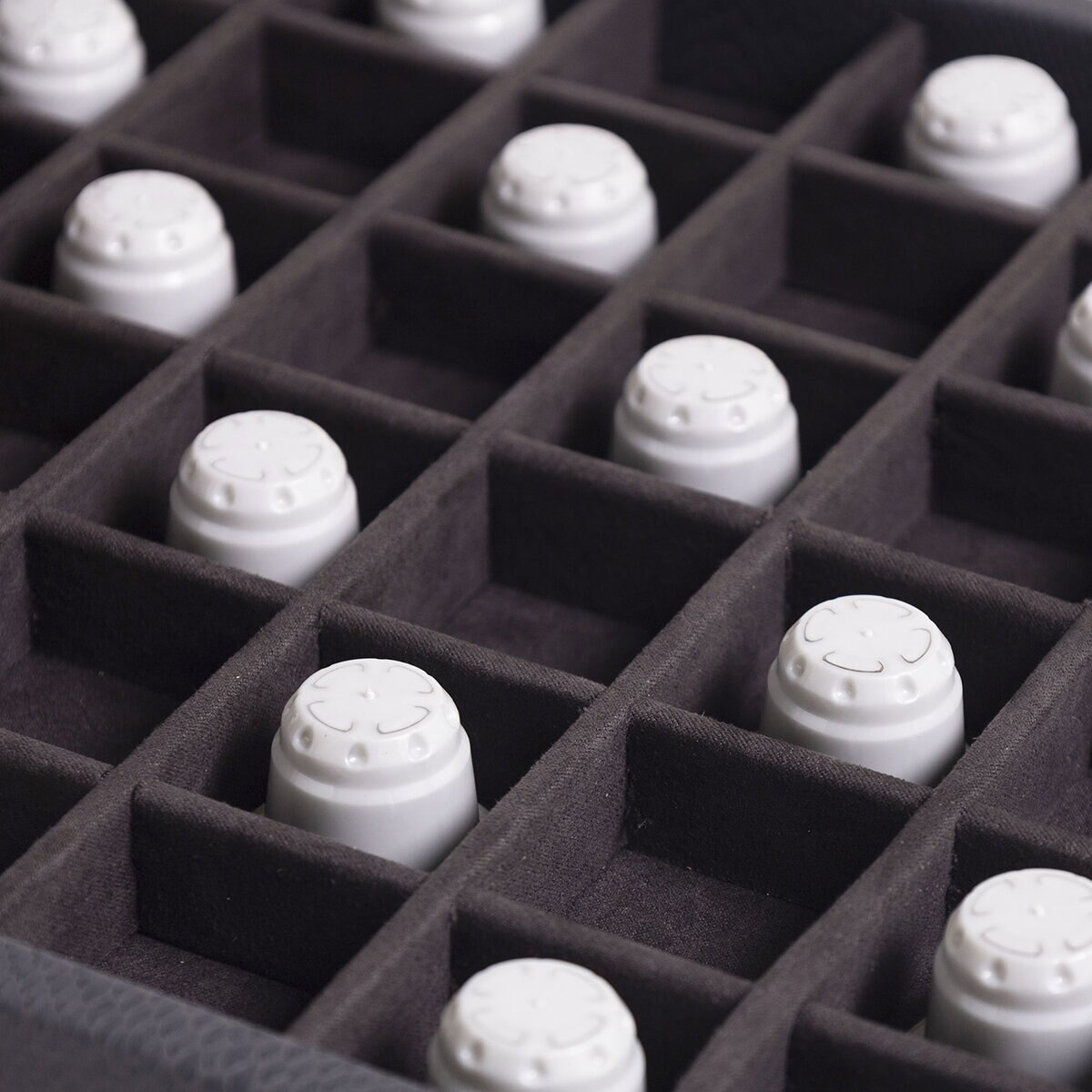 BHOME, Caja Organizadora de Cápsulas de Café, 30 Espacios, Color Gris