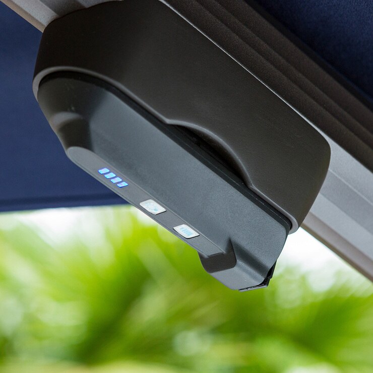 Sombrilla para Jardín de 3.04m con Base y Luz LED Seasons Sentry, Color