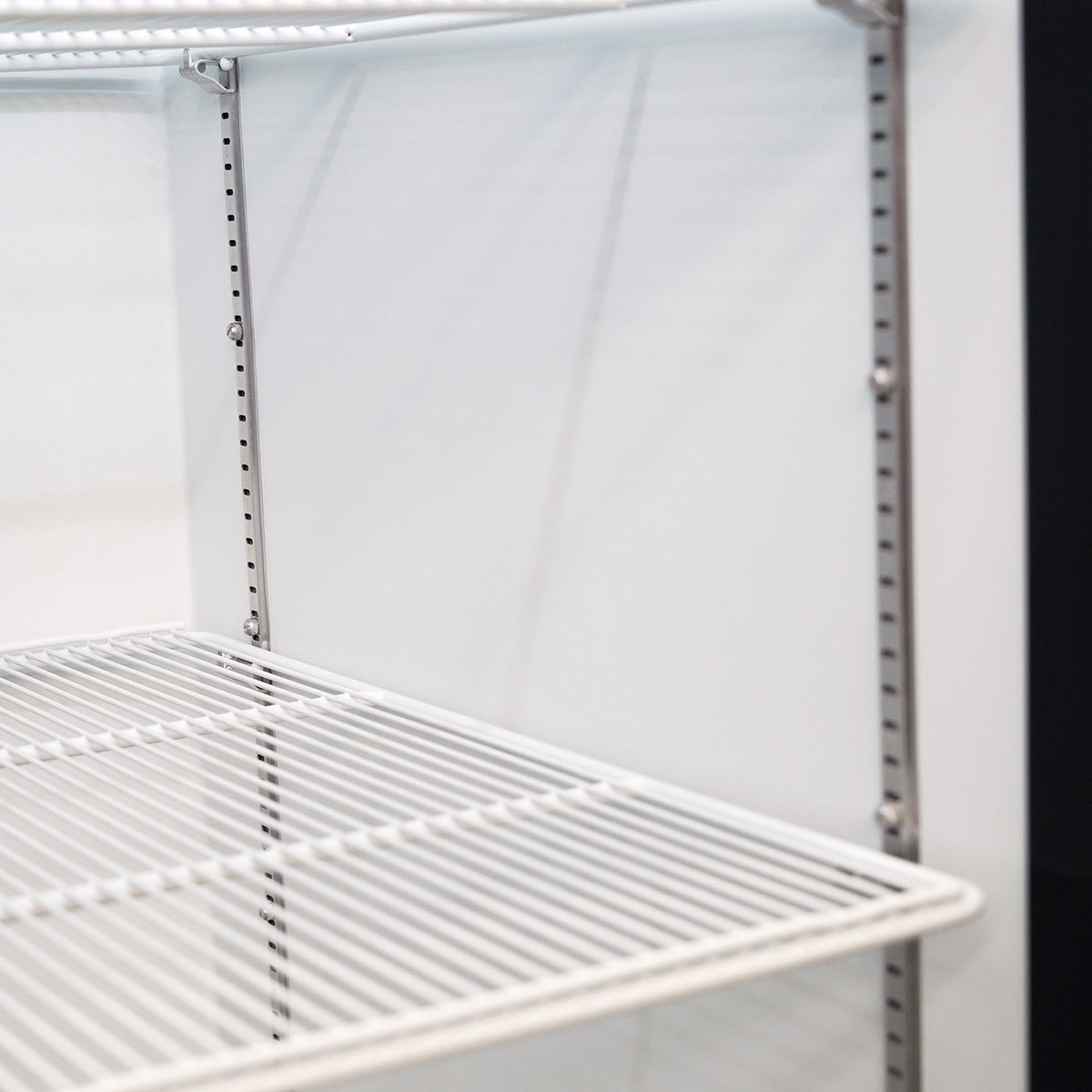 Refrigerador vertical 19.4'  Ojeda equipos profesionales para cocina comercial 