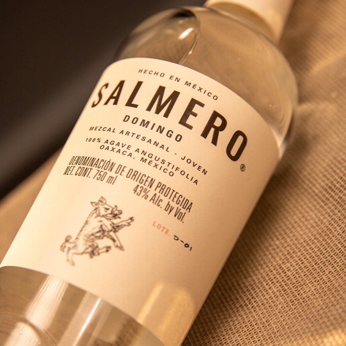 Mezcal Salmero Domingo 750 ml Mezcal Salmero Domingo 750 ml