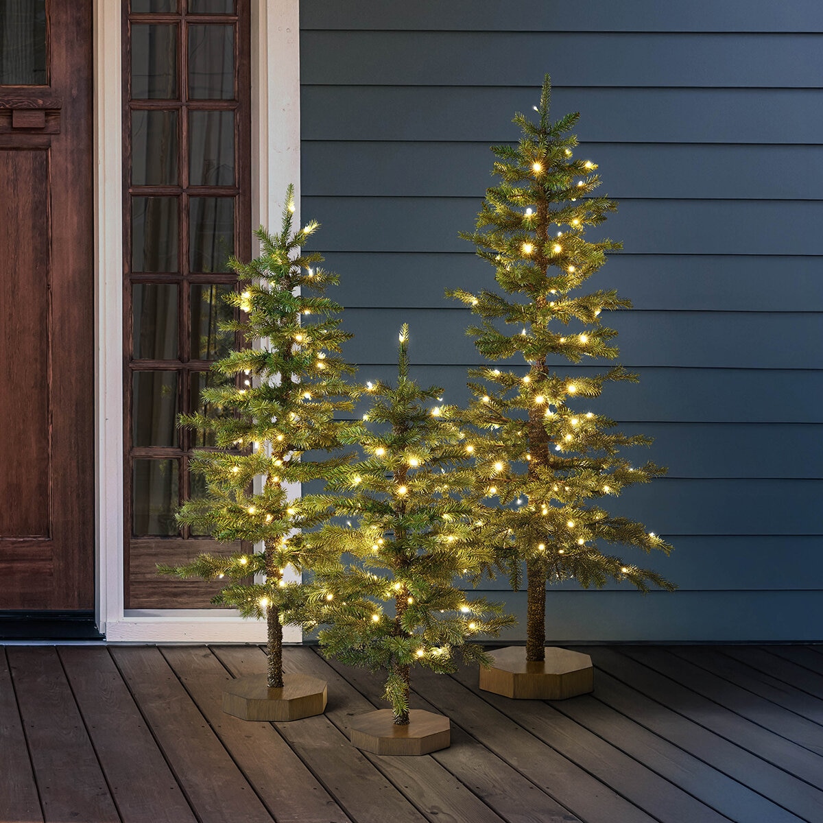 Árboles Iluminados con 240 Luces LED Juego de 3 Pzas.