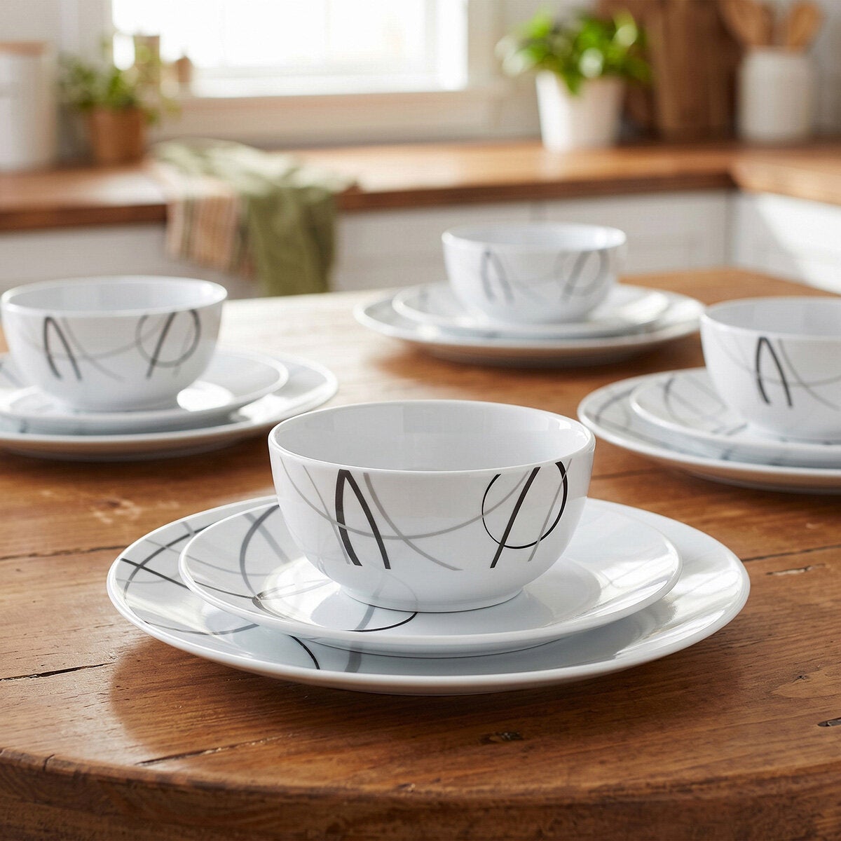 Studio Nova, Vajilla de Porcelana de 12 piezas Studio Nova, Vajilla de Porcelana de 12 piezas