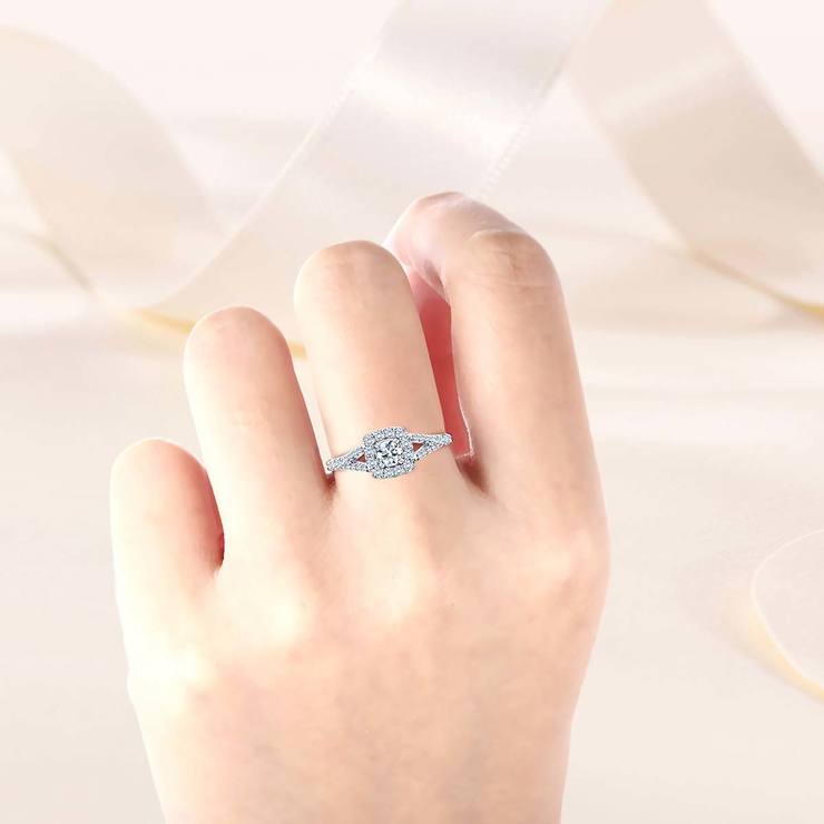 Anillo, 0.60ctw Diamantes, Oro Blanco 14kt Anillo, 0.60ctw Diamantes, Oro Blanco 14kt