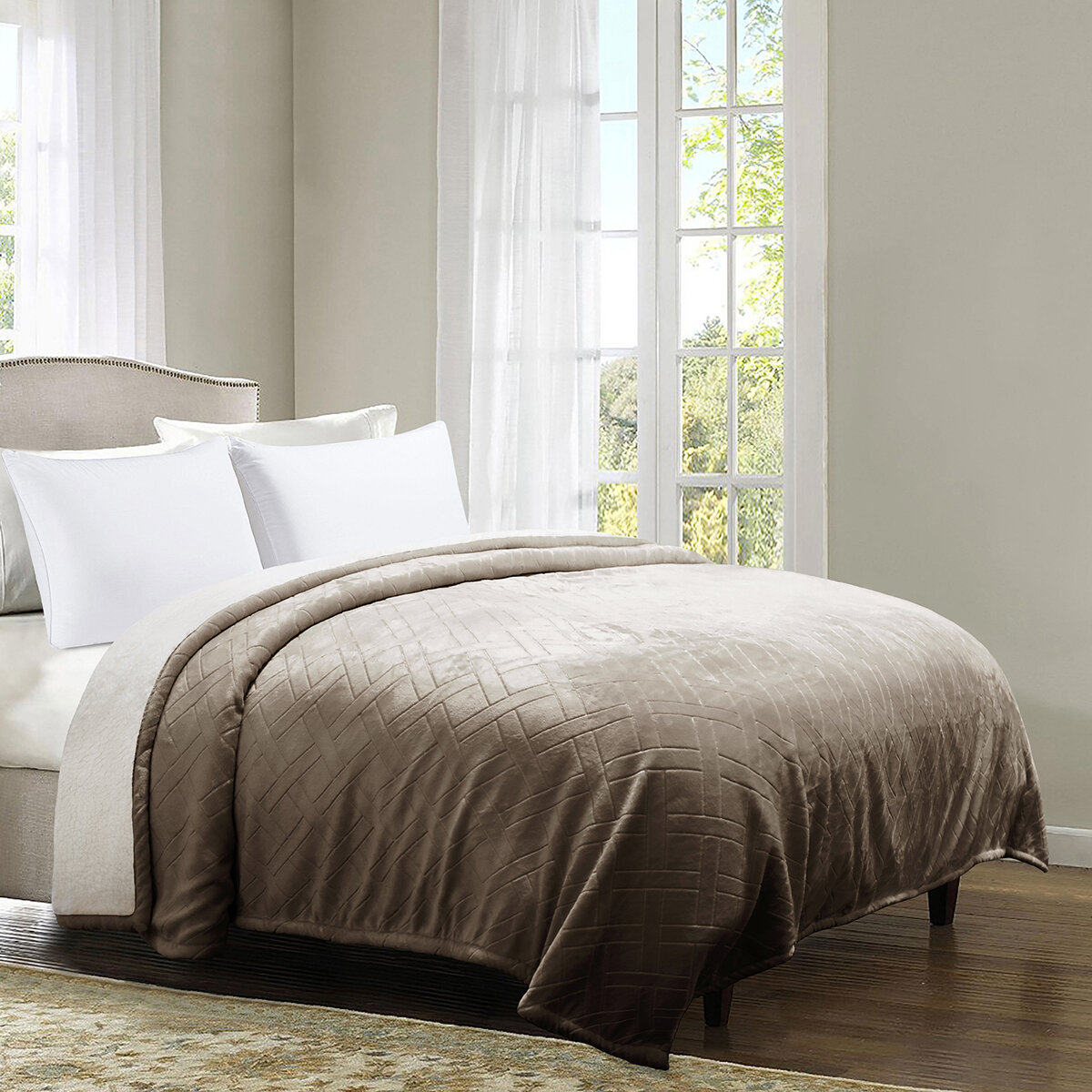 Monte & Jardín, Cobija Tamaño Queen, Varios Colores Monte & Jardín, Cobija Tamaño Queen, Varios Colores