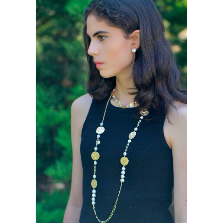 Ablime, Juego de Collares, Largo y Corto con Aretes Tipo Broquel Ablime, Juego de Collares, Largo y Corto con Aretes Tipo Broquel