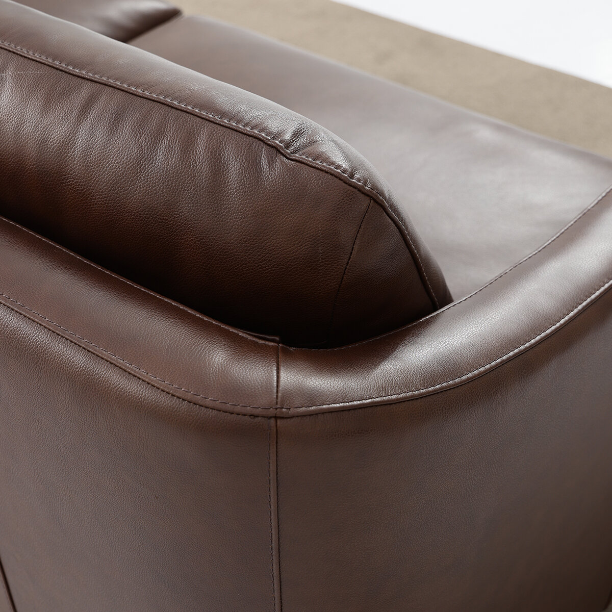 Simon Li Furniture, Sofá de Piel