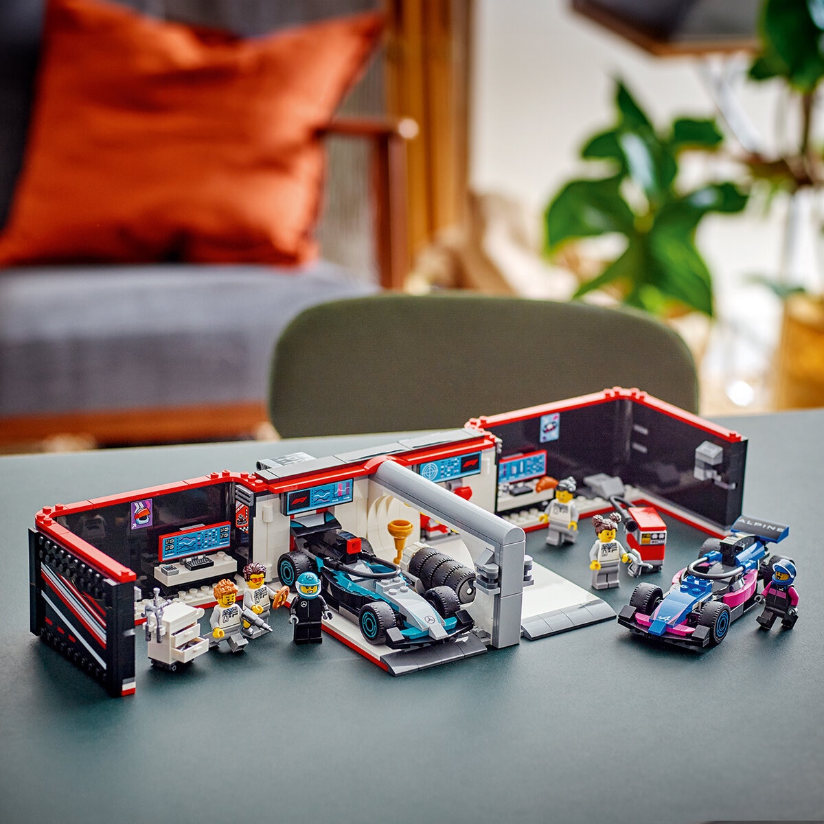 LEGO City Project Taller de F1 con Autos