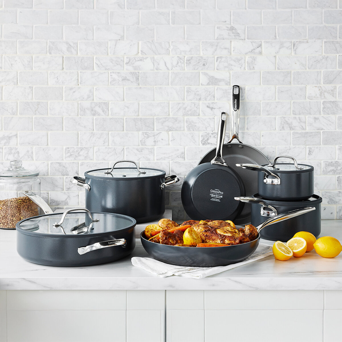Greenpan Bateria de Cocina de Aluminio Anodizado Resistente y Antiadherente de Ceramica 11 piezas Gris
