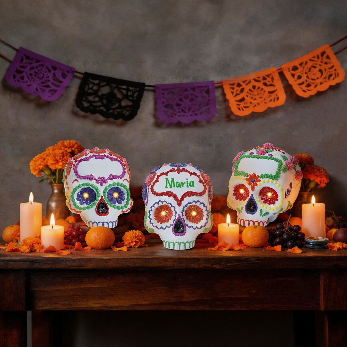 Figuras de Calaveritas de Azúcar con Luces LED, Juego de 3 Pzas. Figuras de Calaveritas de Azúcar con Luces LED, Juego de 3 Pzas.