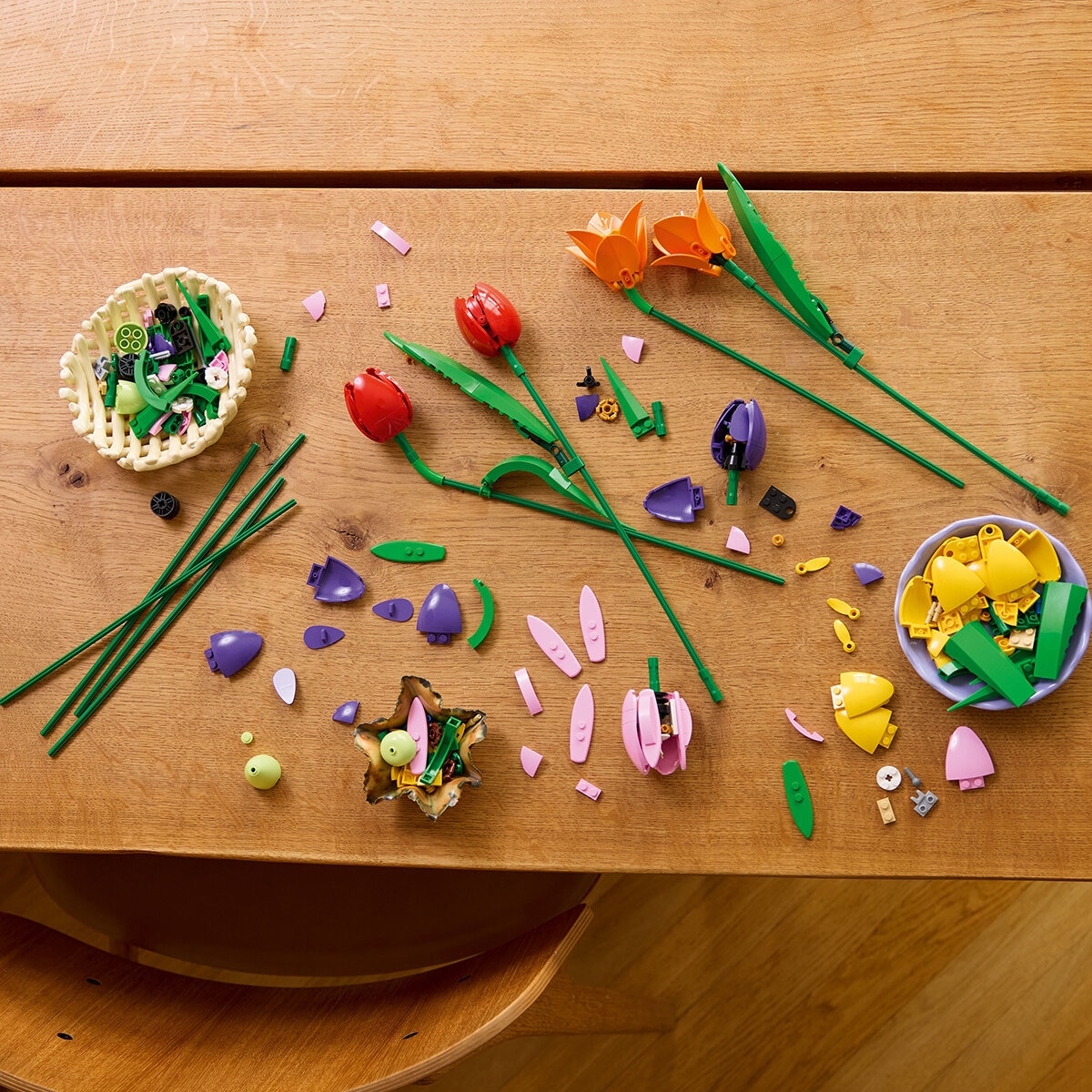 LEGO Botanicals, Tulipanes