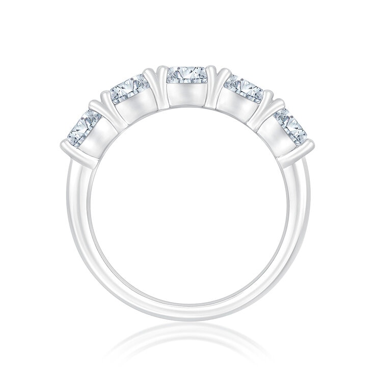 Anillo, Diamantes 2.50ctw, Platino
