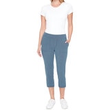 S.C. & CO Pantalones Capri para Dama Varias Tallas y Colores S.C. & CO Pantalones Capri para Dama Varias Tallas y Colores