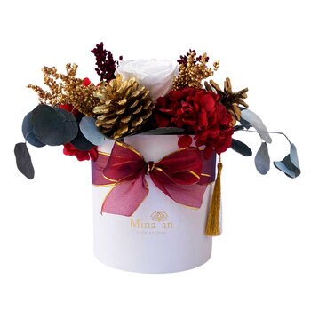 Mina'an, Bouquet Navideño Con Flores Preservadas En Tonos Vino y Dorado