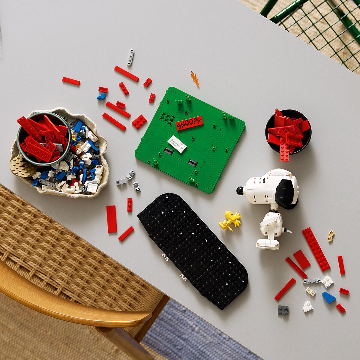 LEGO Ideas Peanuts: La casa de Snoopy LEGO Ideas Peanuts: La casa de Snoopy