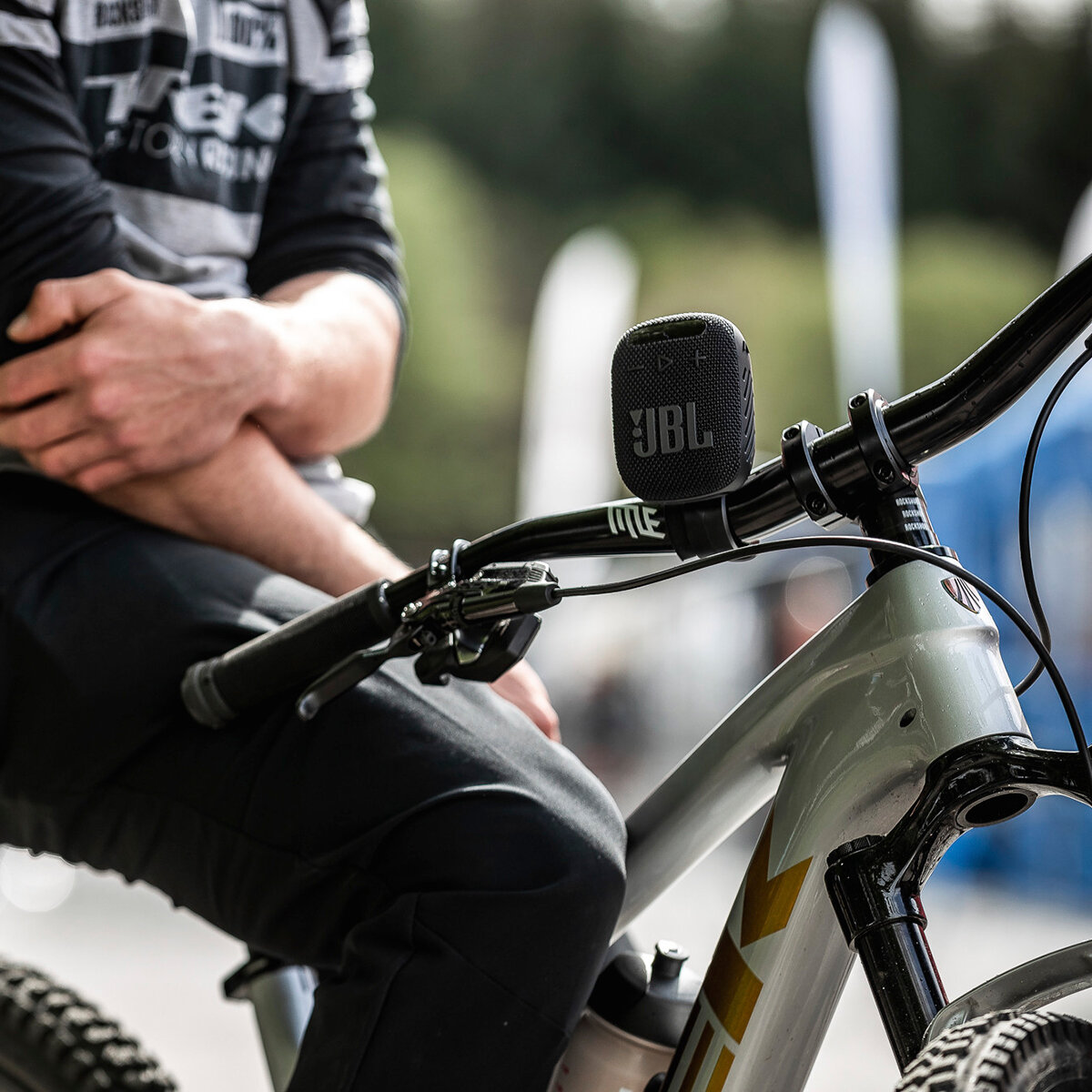 JBL Wind 3 Bocina Portátil Bluetooth para Bicicleta