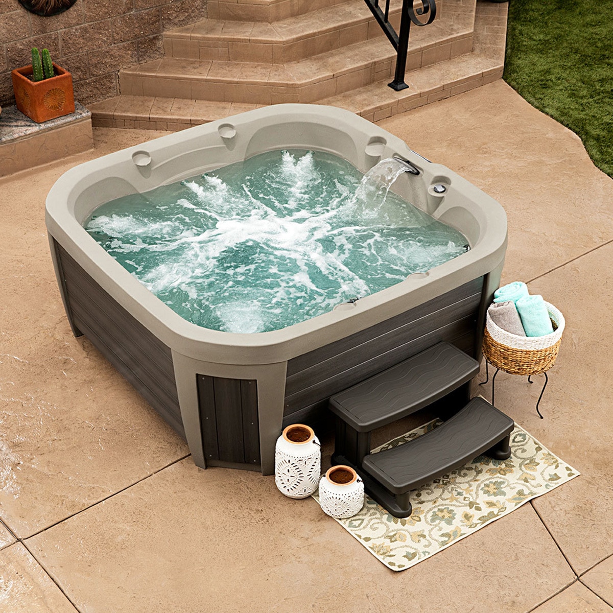 Spa de Hidromasaje Aquaterra Brighton 25Jet, 6 Personas Costco México