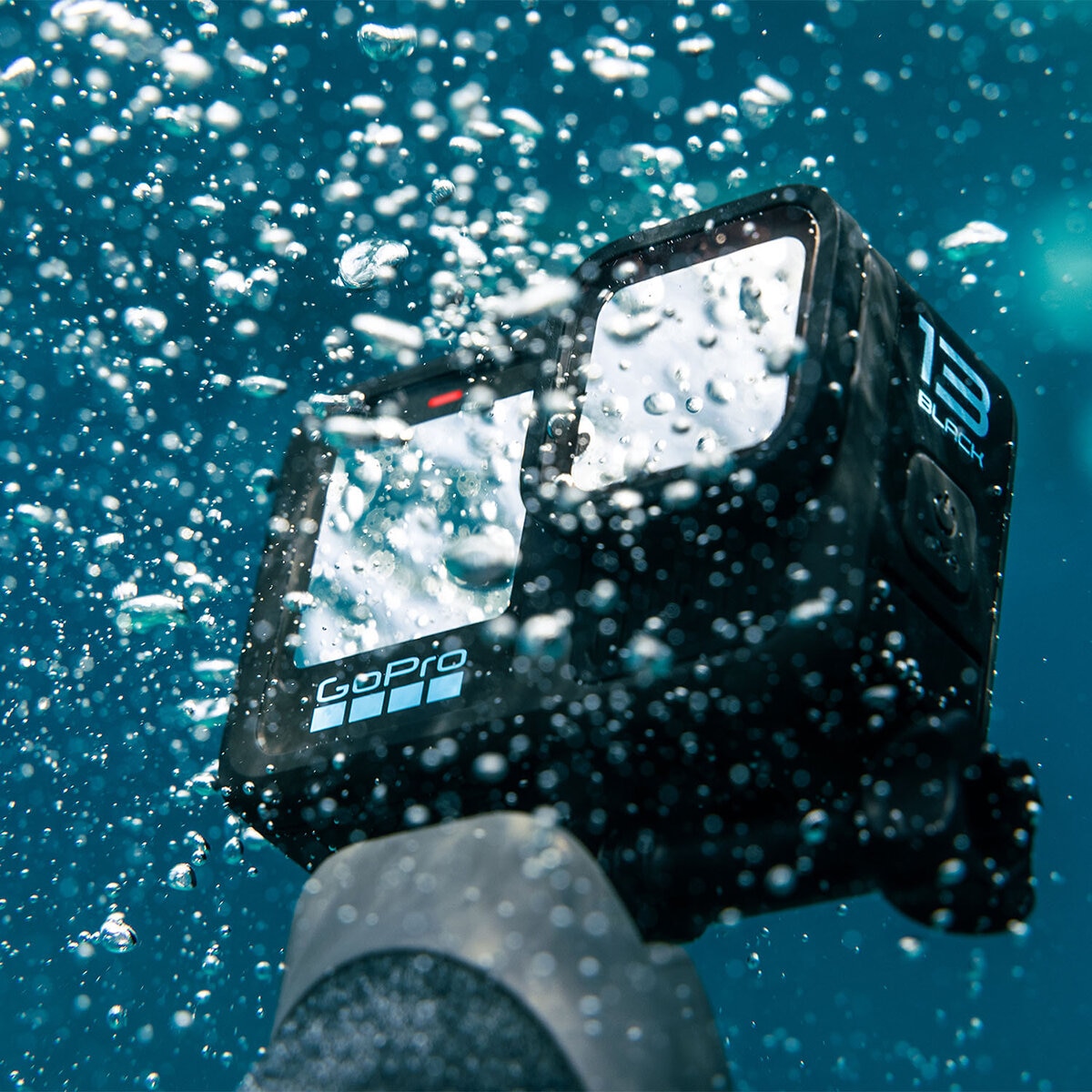 GoPro Hero 13 Bundle Cámara de Acción + Accesorios