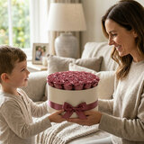 PREVENTA Materia Verde, Arreglo Decorativo de 24 Rosas Naturales Preservadas