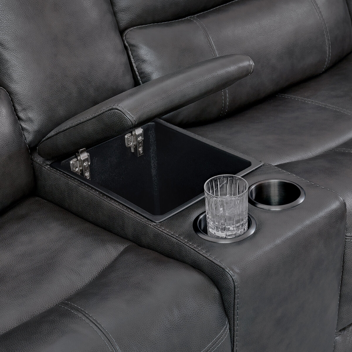 Gilmancreek Furniture, Sofá seccional reclinable de piel con sistema y cabeceras eléctricas
