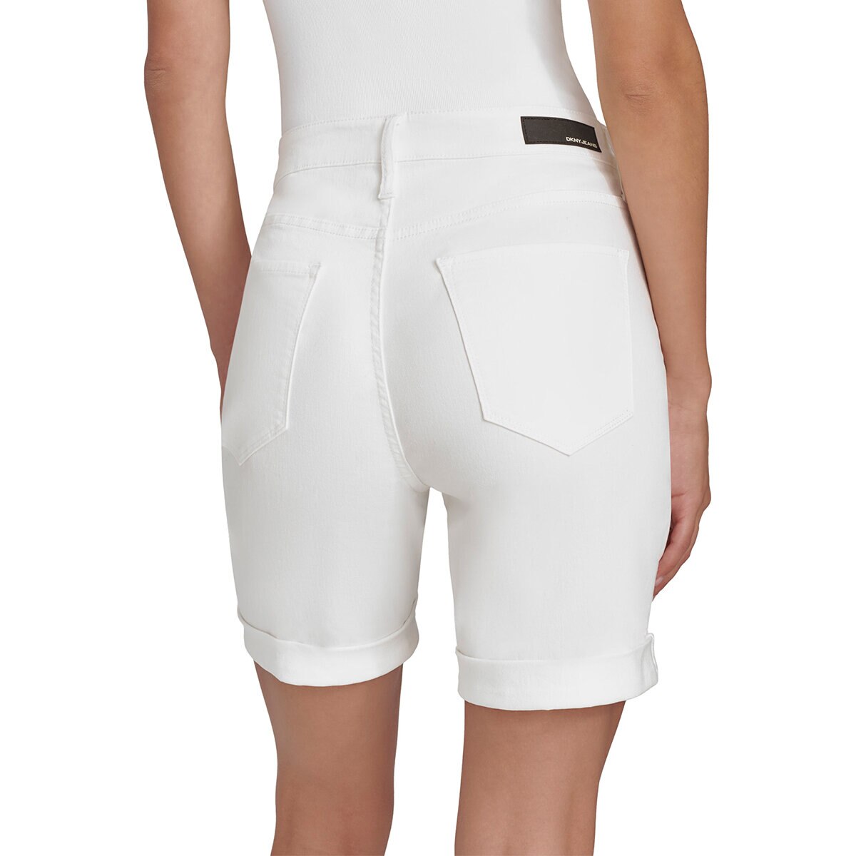 DKNY Jeans Short Bermuda para Dama blanco 4