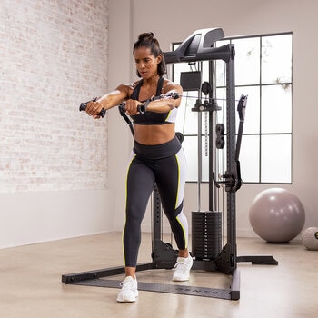 Centr Estación de Entrenamiento con Pesas