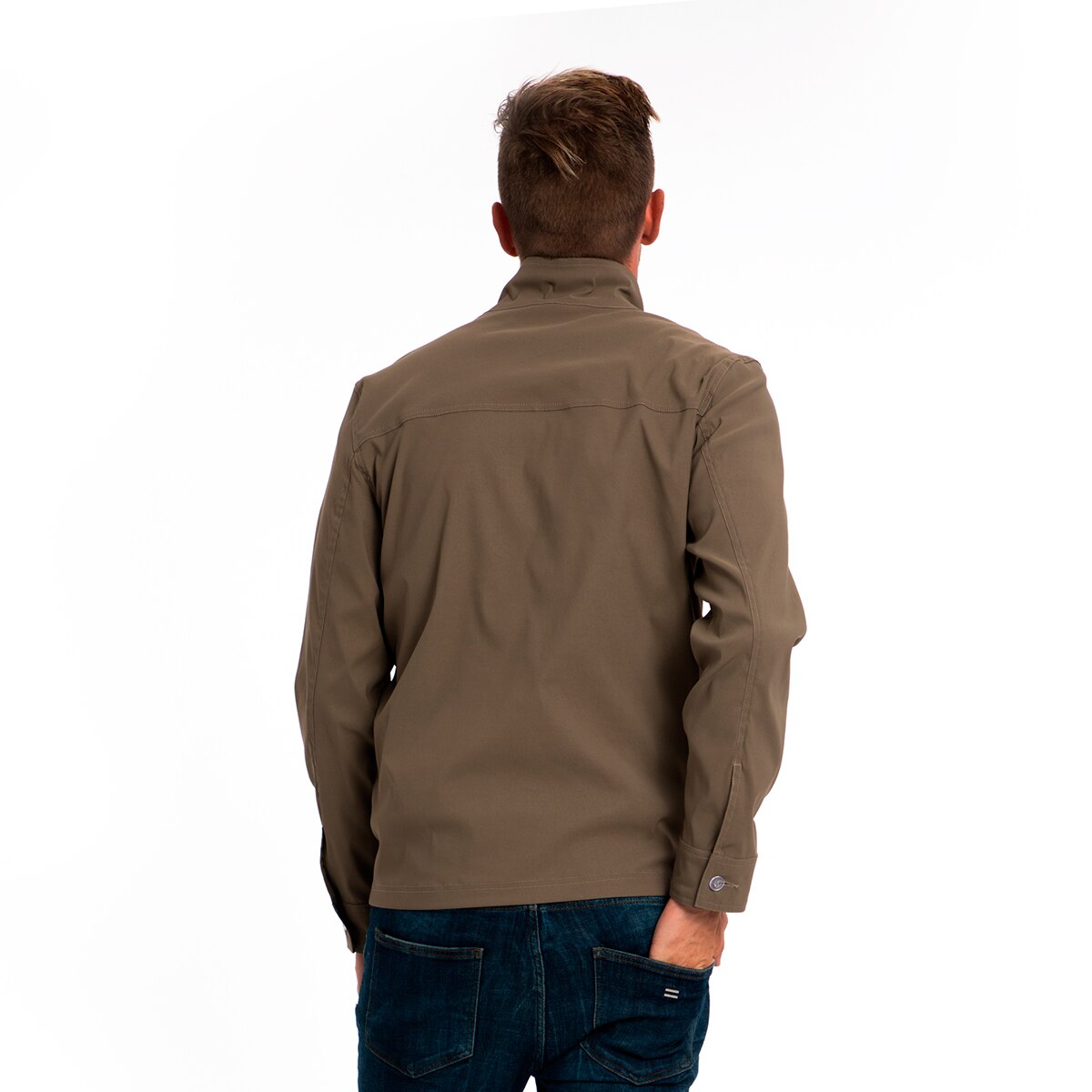 Orvis, chamarra ligera Costco México