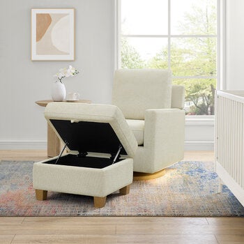 Thomasville, Sillón Giratorio de Tela con Otomano Thomasville, Sillón Giratorio de Tela con Otomano