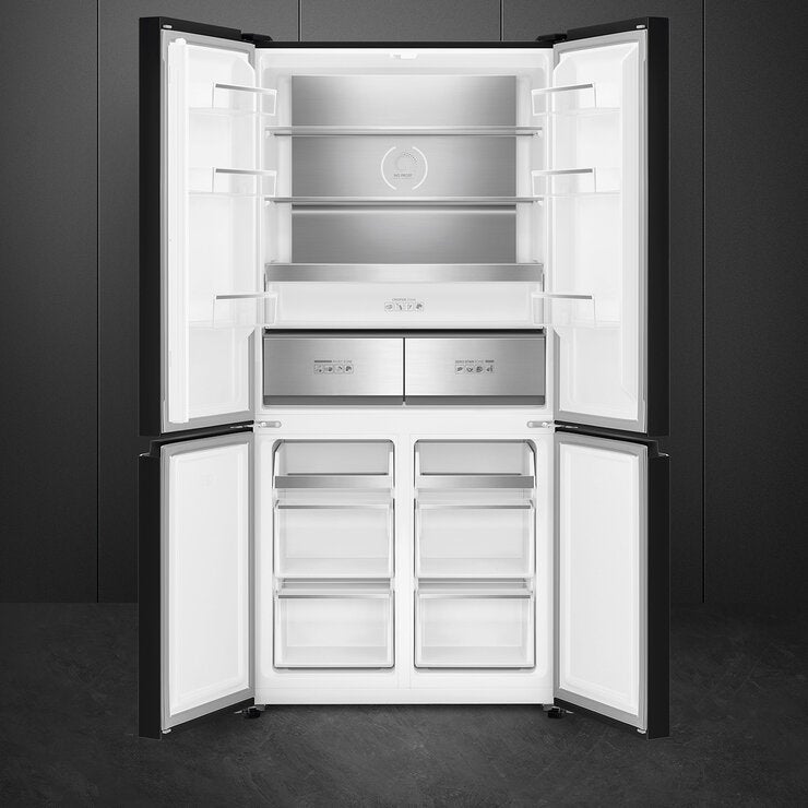 Smeg Refrigerador 18' Cuatro Puertas