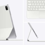 Apple Magic Keyboard para el iPad Pro de 12.9" (5ta generación) Español (América Latina)