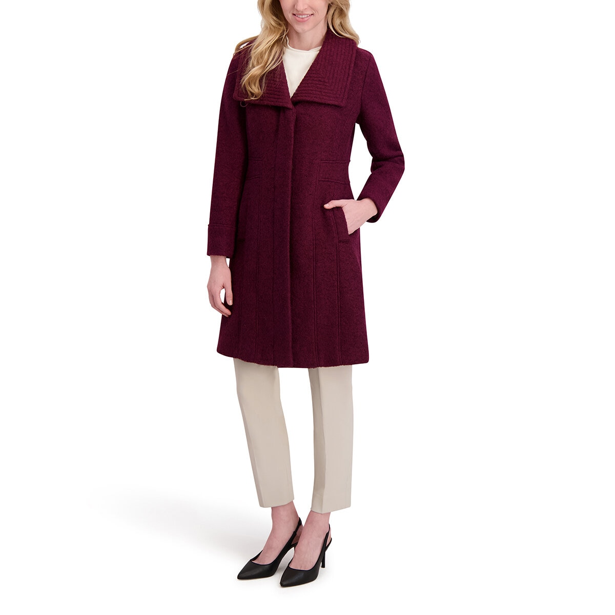 Kenneth Cole Abrigo para Dama Vino Extra Chica